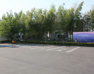 写真:大型バス駐車場2