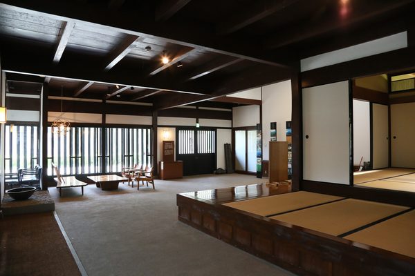 写真：霧島創業記念館 吉助