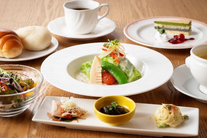 【霧島黒麹ランチ 肉【鶏ミンチと筍の黒麹ロールキャベツ】