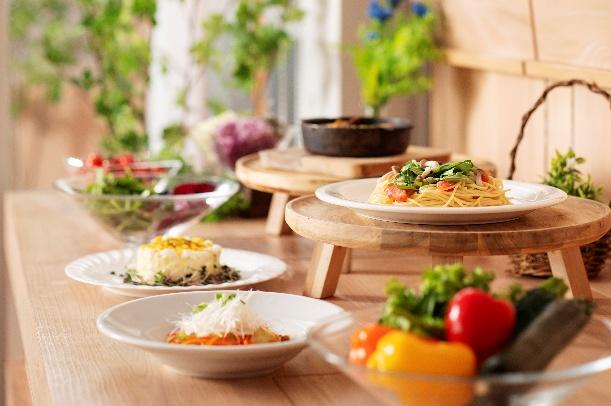 【前菜ブッフェコーナー】